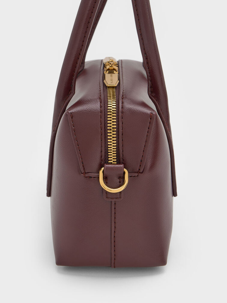 Túi xách hình thang Deyna Metallic-Accent, Wineberry Red, hi-res