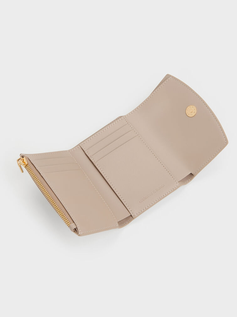 V&iacute; ngắn nắp gập Briony Curved Flap n&acirc;u x&aacute;m, N&acirc;u x&aacute;m, hi-res