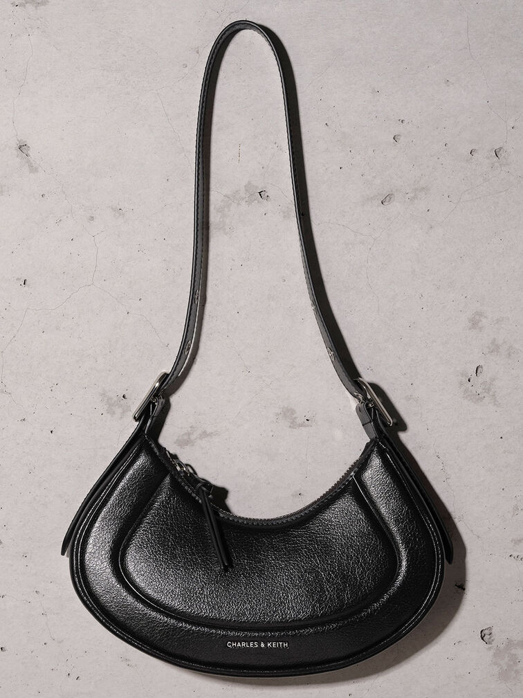 Túi đeo vai phom bán nguyệt Petra Curved, Noir, hi-res