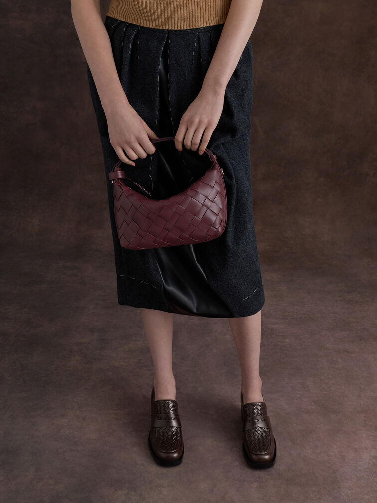 T&uacute;i đeo vai phom chữ nhật Ivette Woven, Wineberry Red, hi-res