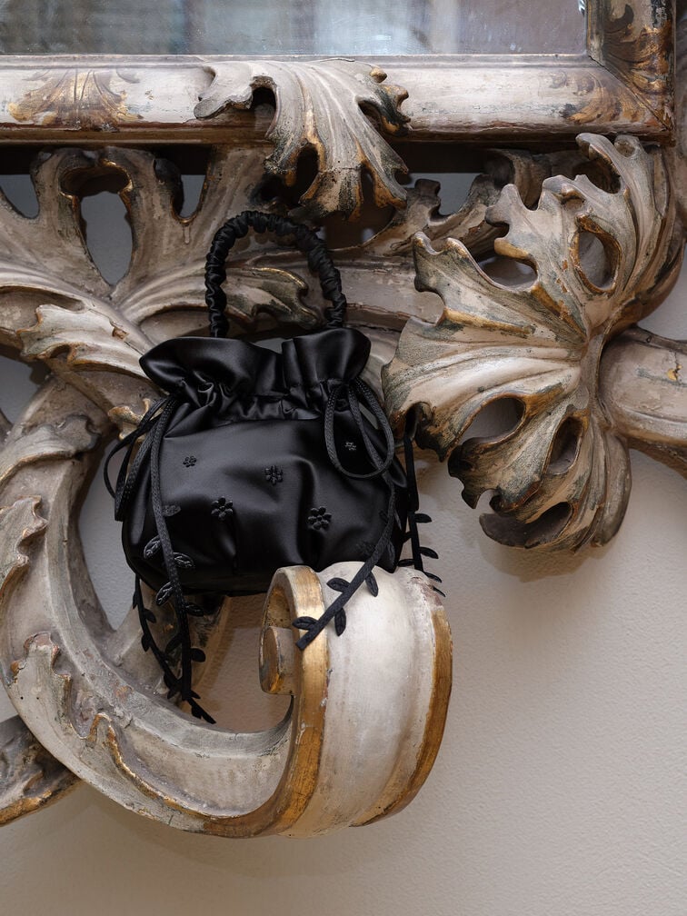 T&uacute;i r&uacute;t d&acirc;y Mabel Satin Floral-Vine, Noir, hi-res