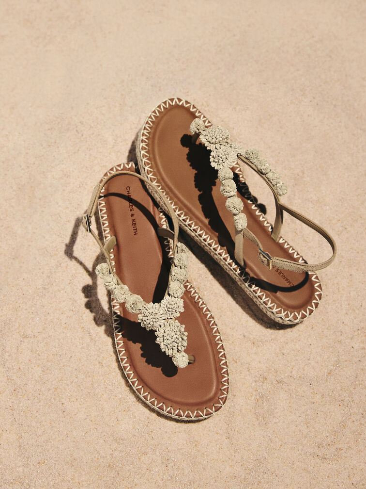 Gi&agrave;y sandals đế bệt Faux Suede Flower, C&aacute;t, hi-res