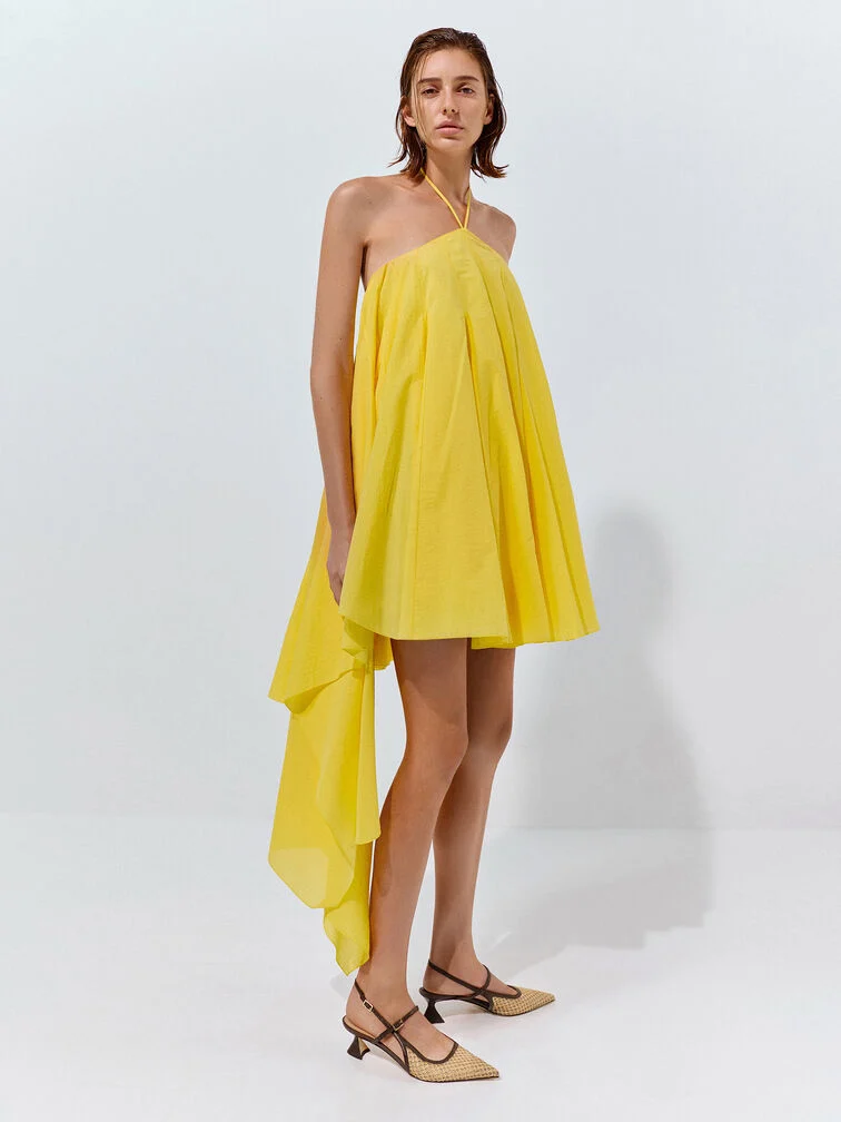 With their open backs, slingback heels hit the sweet spot between dressy and laid-back.