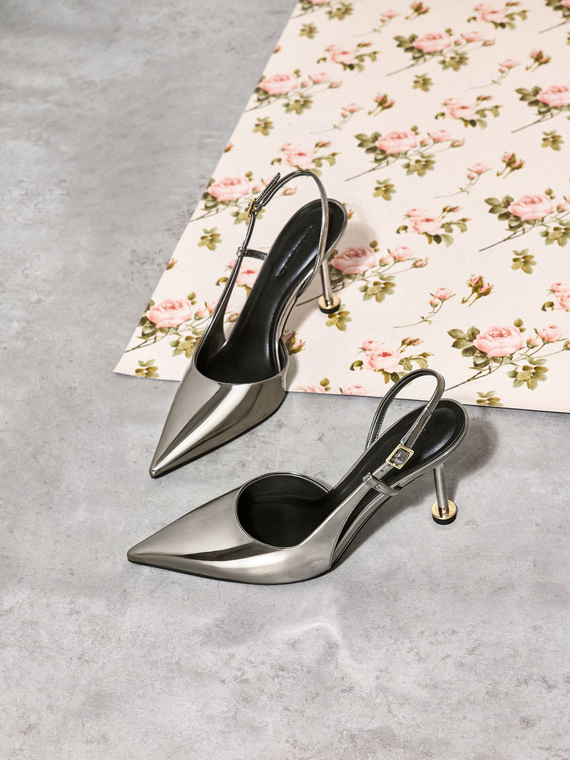 Women's Black Voyager Leather Belted Trapeze Tote Bag - CHARLES & KEITH