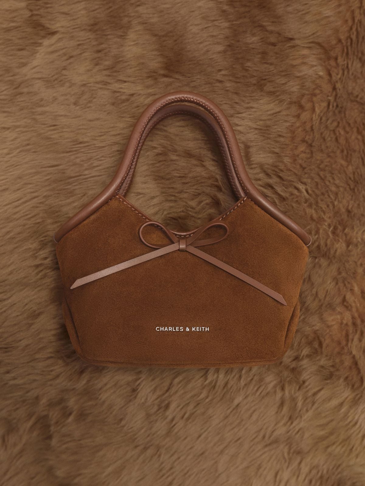 Women's Black Voyager Leather Belted Trapeze Tote Bag - CHARLES & KEITH
