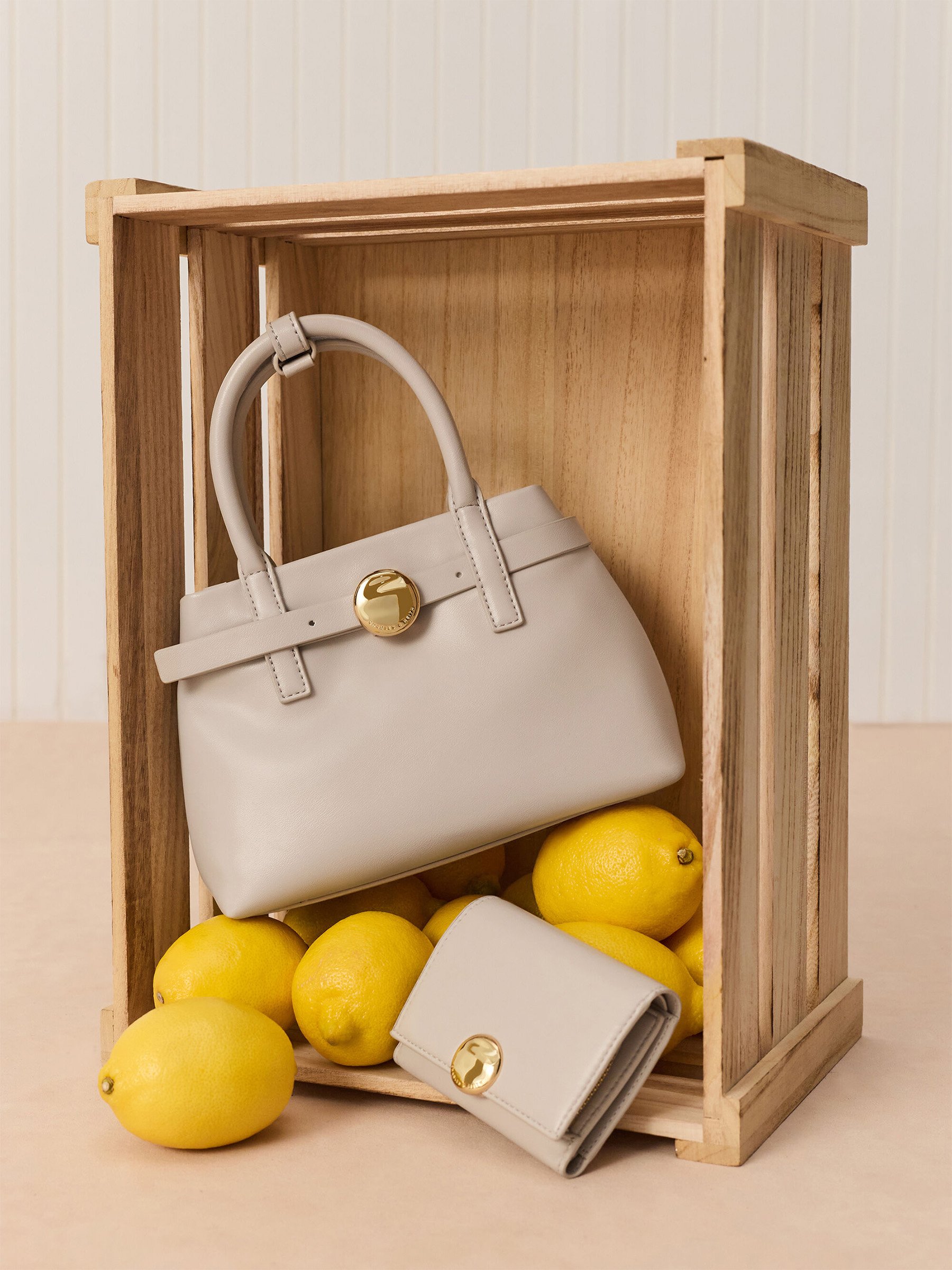 Black Donna Crinkle-Effect Tote Bag - CHARLES & KEITH