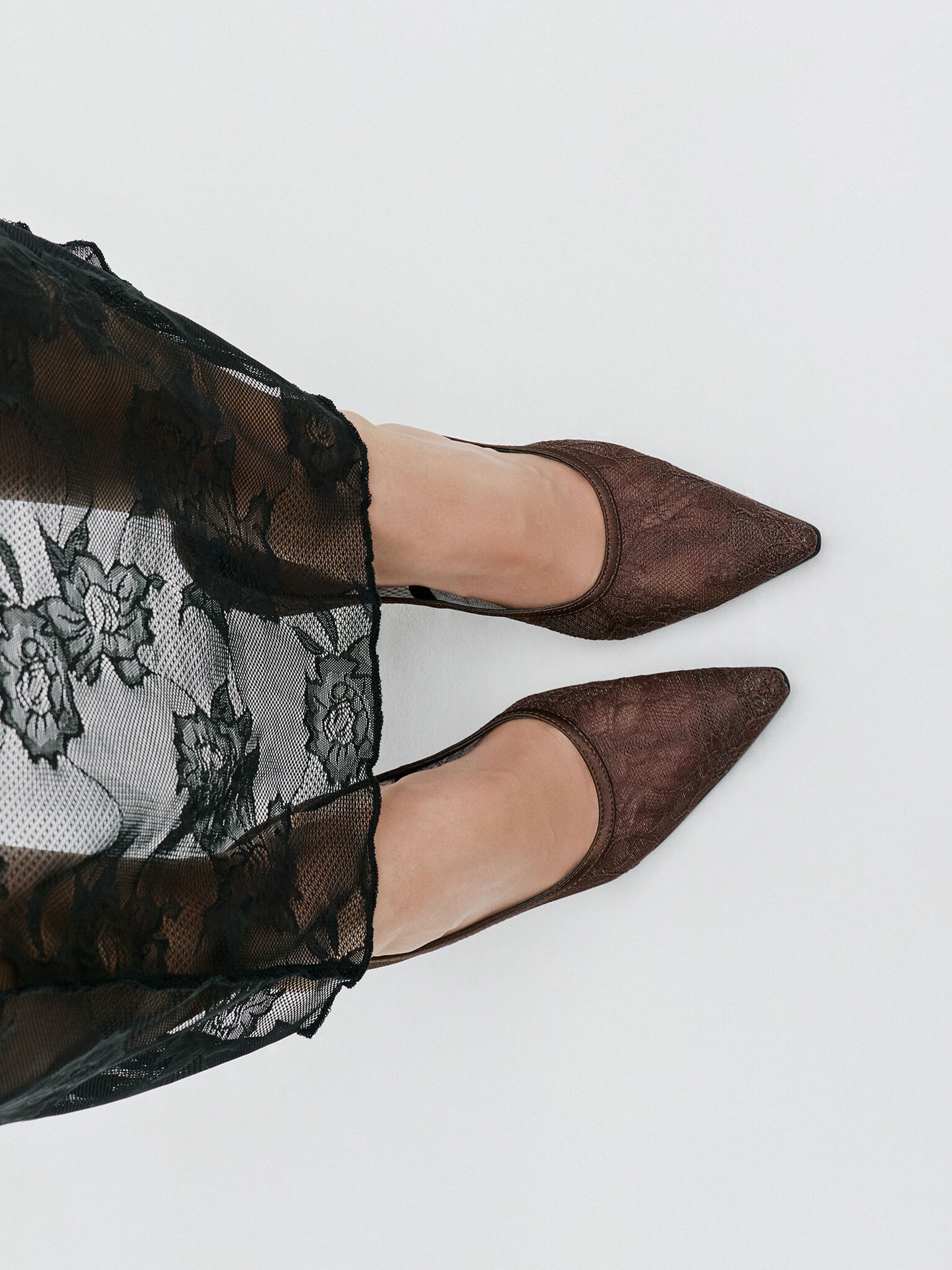 Women's Black Voyager Leather Belted Trapeze Tote Bag - CHARLES & KEITH